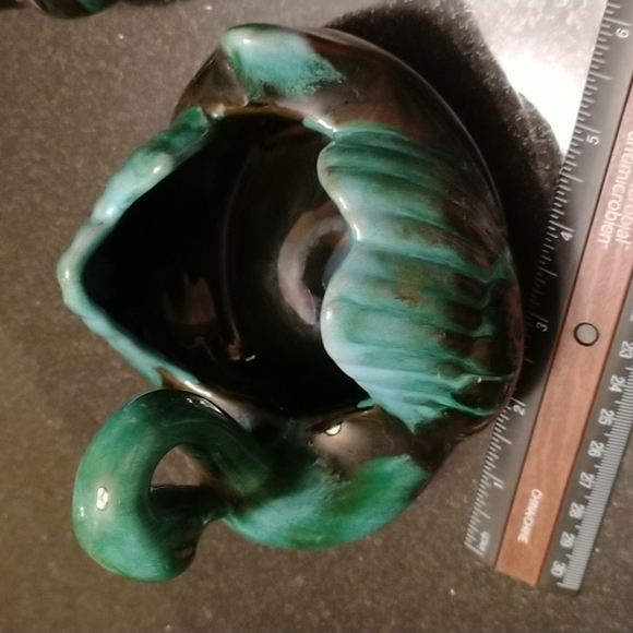 🌸Gorgeous set of Blue Mountain Pottery swan dishes🌺 - Picture 9 of 10